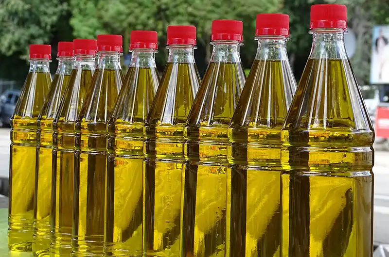 Complete filtered pure vegetable oil