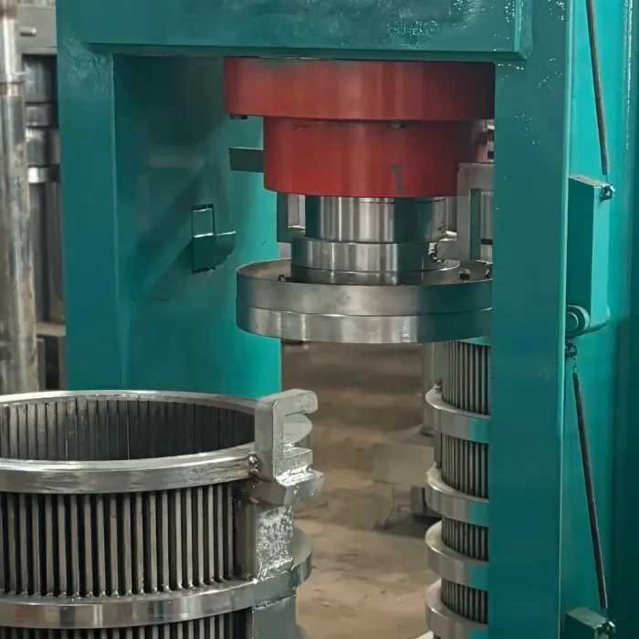 Upgraded high-pressure hydraulic oil press for industrial cold-pressed oil 3