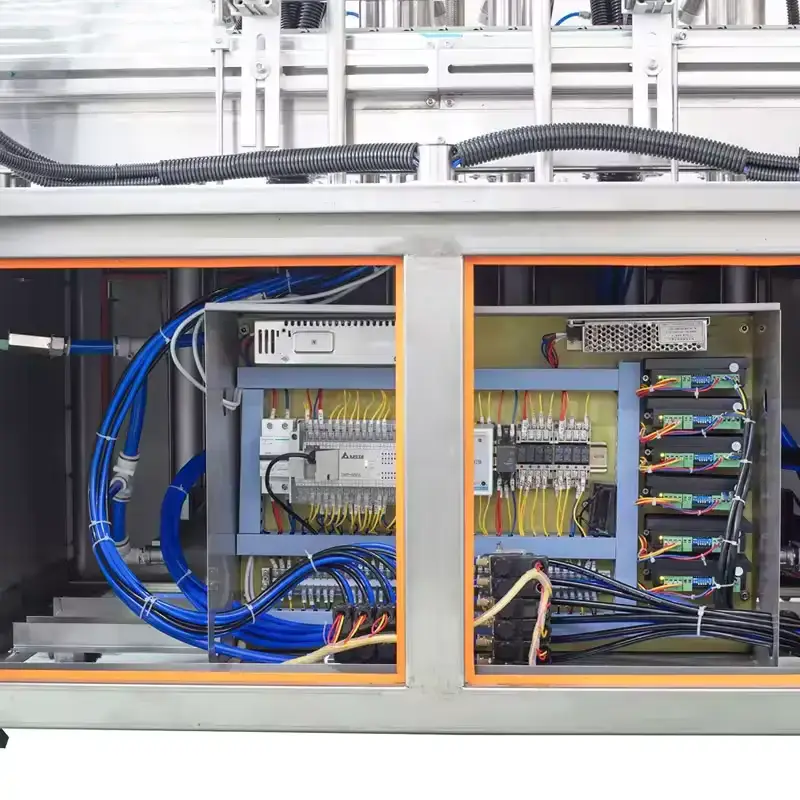 Customizable multi-filling head, pneumatic piston pump overflow filling machine 4