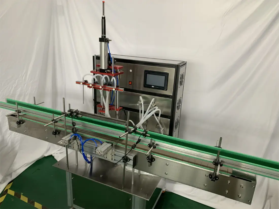 Fully automatic servo 4-head piston magnetic pump vertical filling machine Details 6